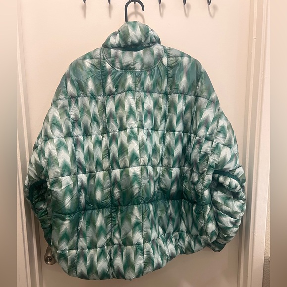 Free People Movement : Printed Pippa Packable Puffer Jacket - Picture 3 of 9